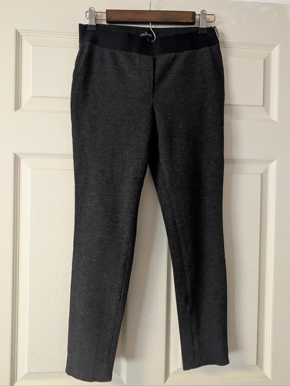 3/$15 🥳 White House Black Market The Leggings Ponte Comfort Pants